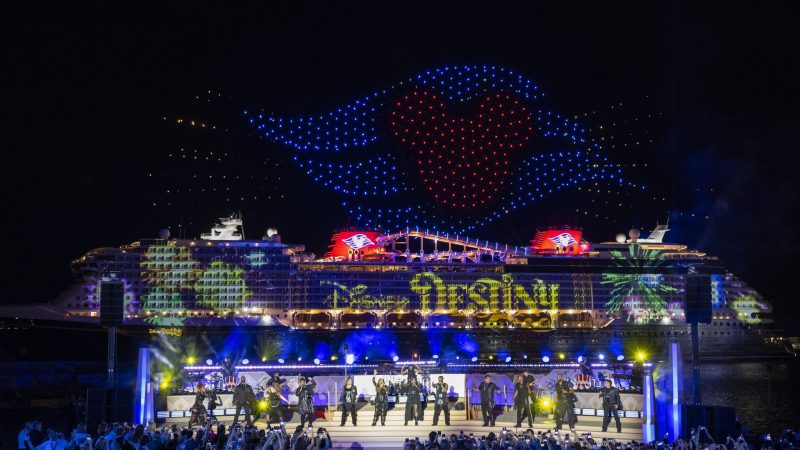 Cérémonie de baptême du Disney Destiny : Un Spectacle Féerique
