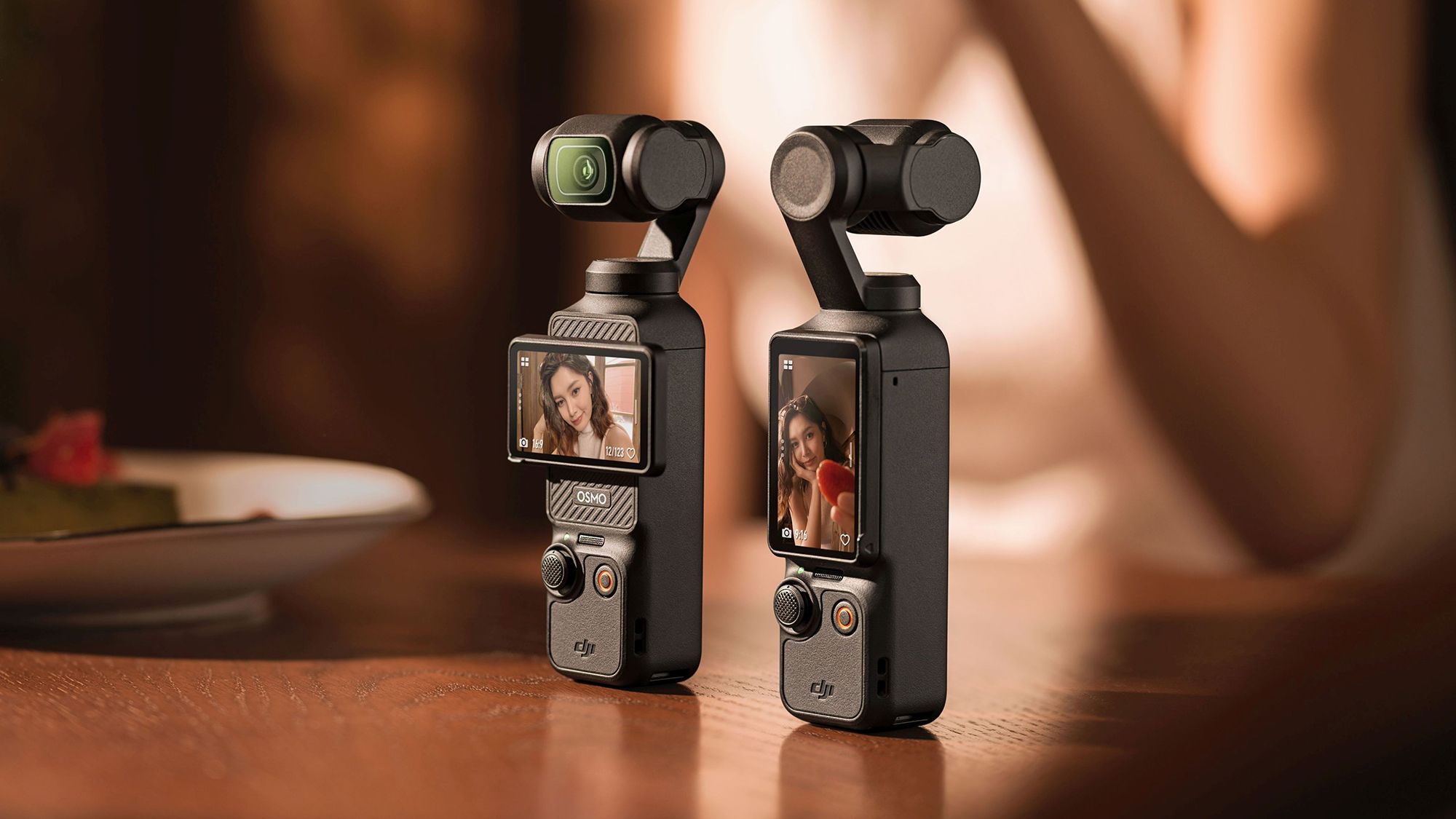 Découverte exclusive : DJI Osmo Pocket 4, la nouvelle caméra de vlogging
