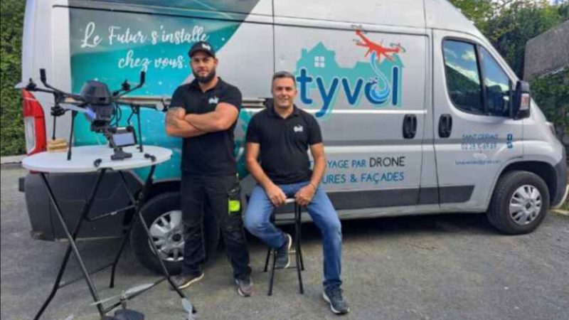 Innovation en Vendée : Des drones pour le nettoyage des toitures