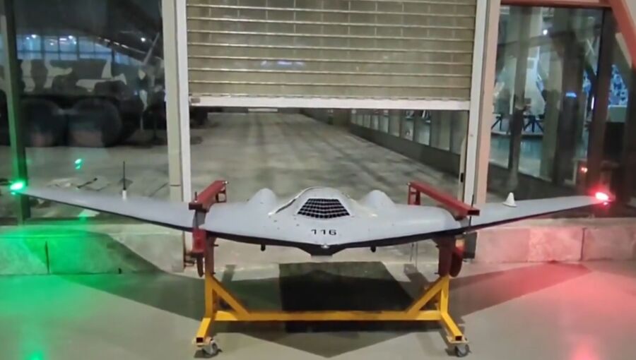 Iran : Dévoilement du moteur du drone Shahed-161 lors d&rsquo;une exposition aérospatiale
