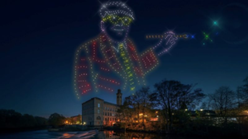 Spectacle époustouflant de drones à Saltaire