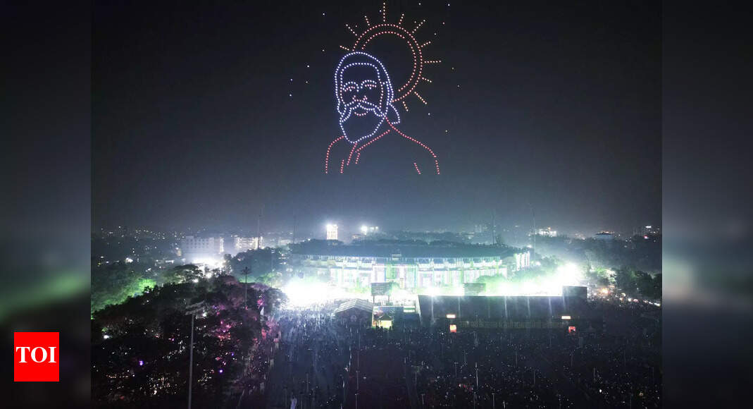 Spectacle époustouflant de drones pour le Jour de l&rsquo;État à Ranchi