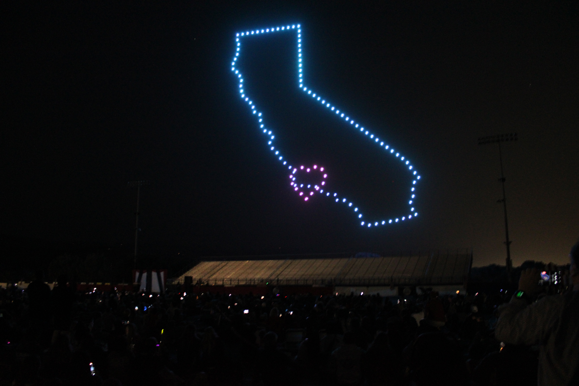 #USA Goleta planifie un spectacle de drones plus grand et meilleur pour le 4 juillet 2026