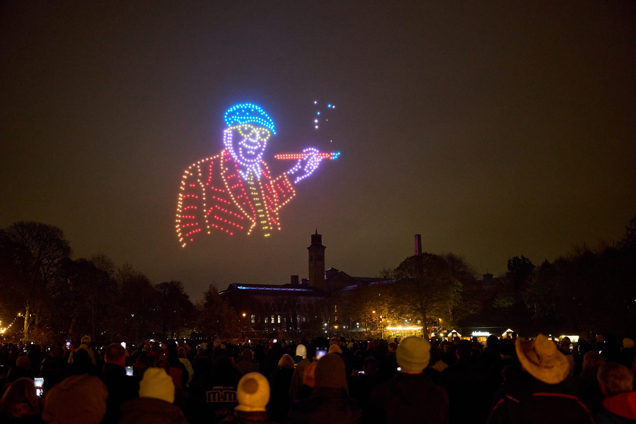 Un spectacle de drones lumineux en hommage à David Hockney à Bradford