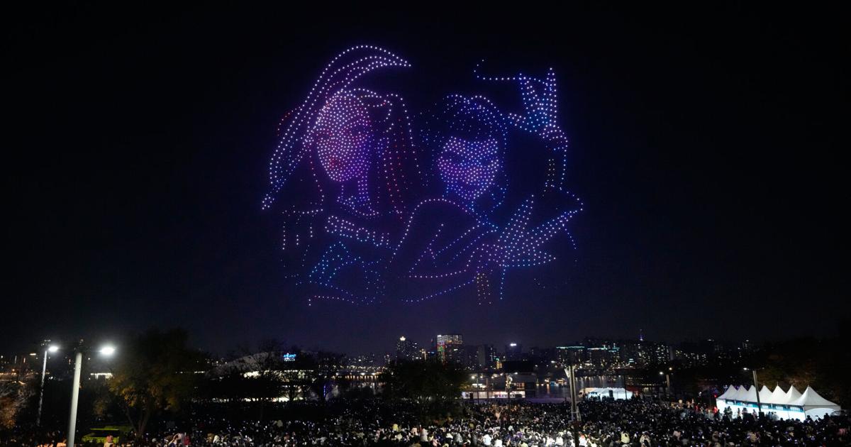 Un spectacle de drones lumineux illumine le ciel de la Corée du Sud