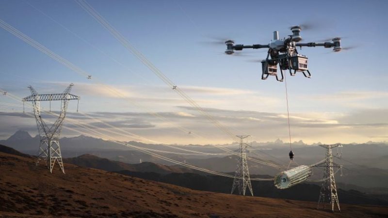 DJI révèle son nouveau drone de cargo, le FlyCart 100 : une révolution pour les livraisons aériennes