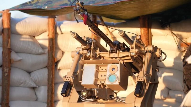 Le Royaume-Uni renforce la défense aérienne de l&rsquo;Ukraine avec des tourelles automatisées et des missiles