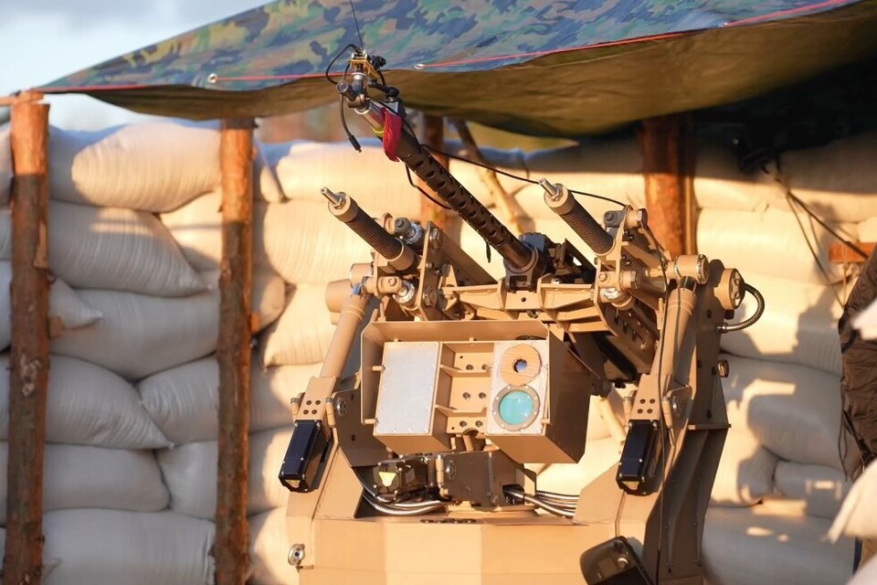 Le Royaume-Uni renforce la défense aérienne de l&rsquo;Ukraine avec des tourelles automatisées et des missiles