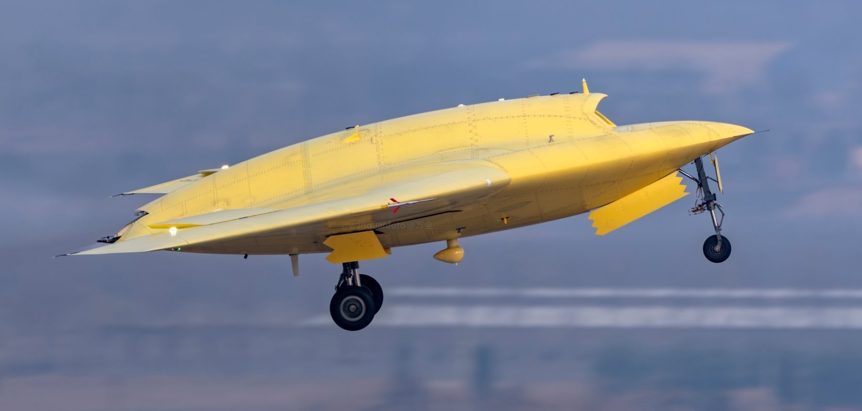 Le drone CH-7 chinois effectue son premier vol