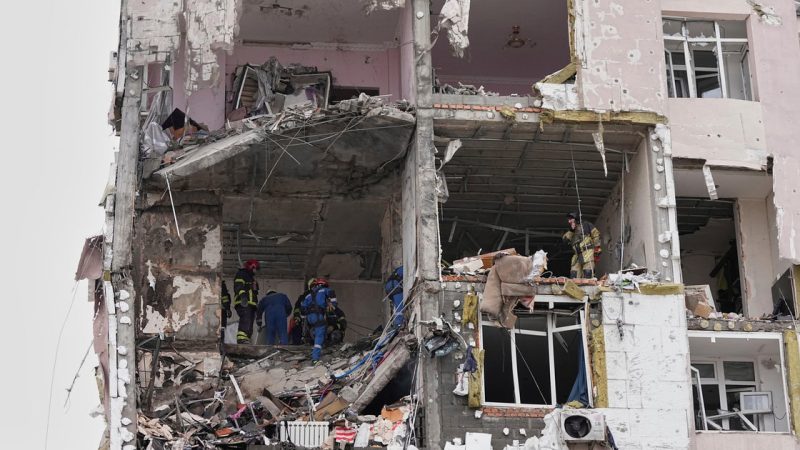 Montée des tensions à Kyiv : Impact des frappes de drones russes