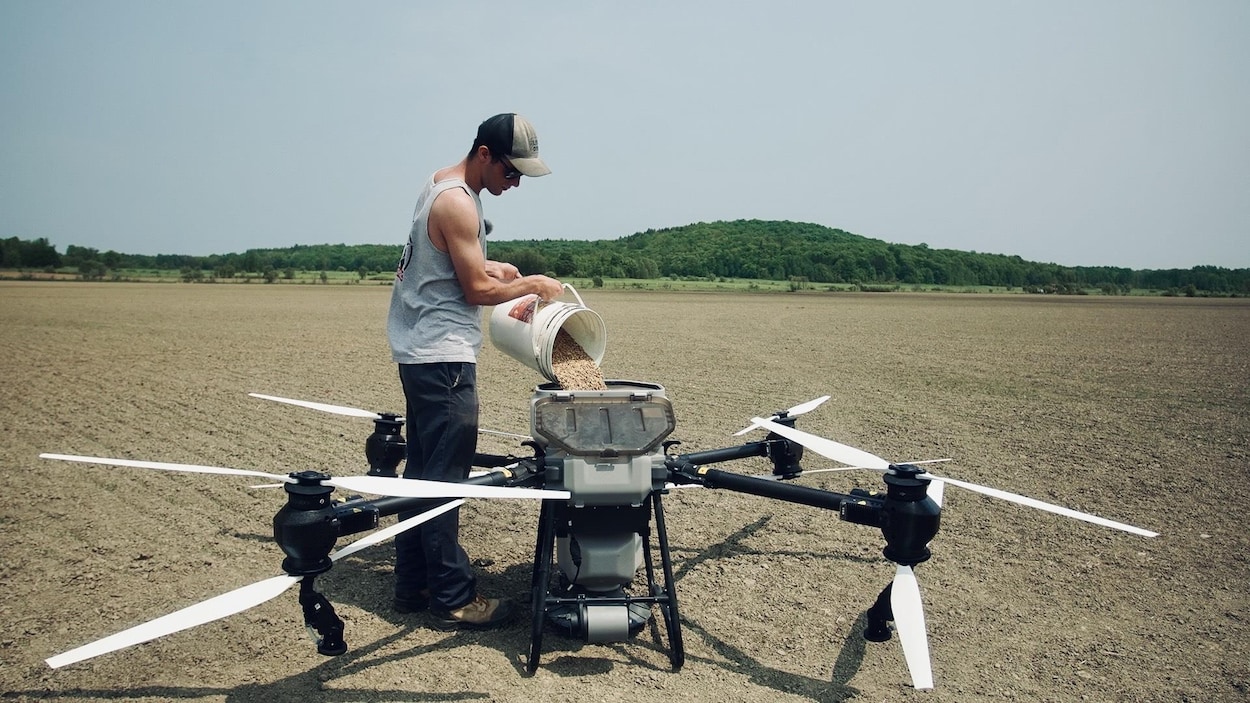 Révolution agricole : les drones, les nouveaux alliés des agriculteurs en Mauricie