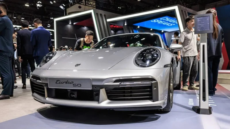 Porsche innove avec un brevet de drone pour circuits de course