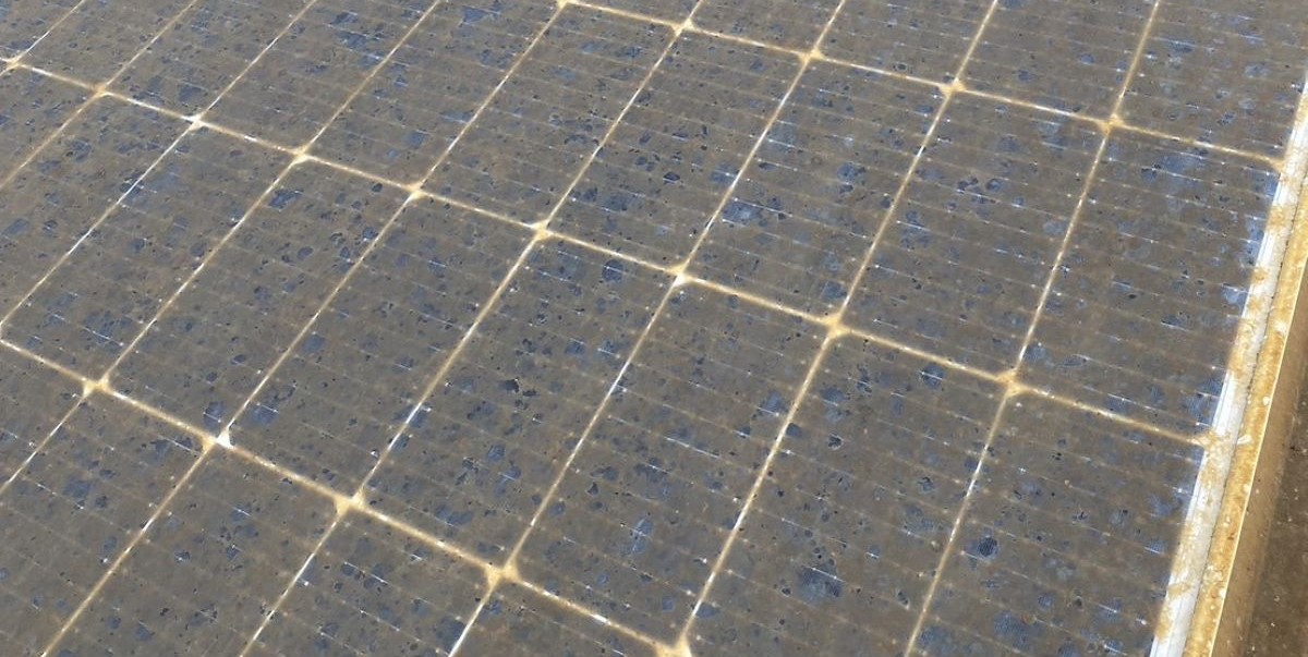 Chemitek propose une solution pour le nettoyage des agrivoltaïques par drone