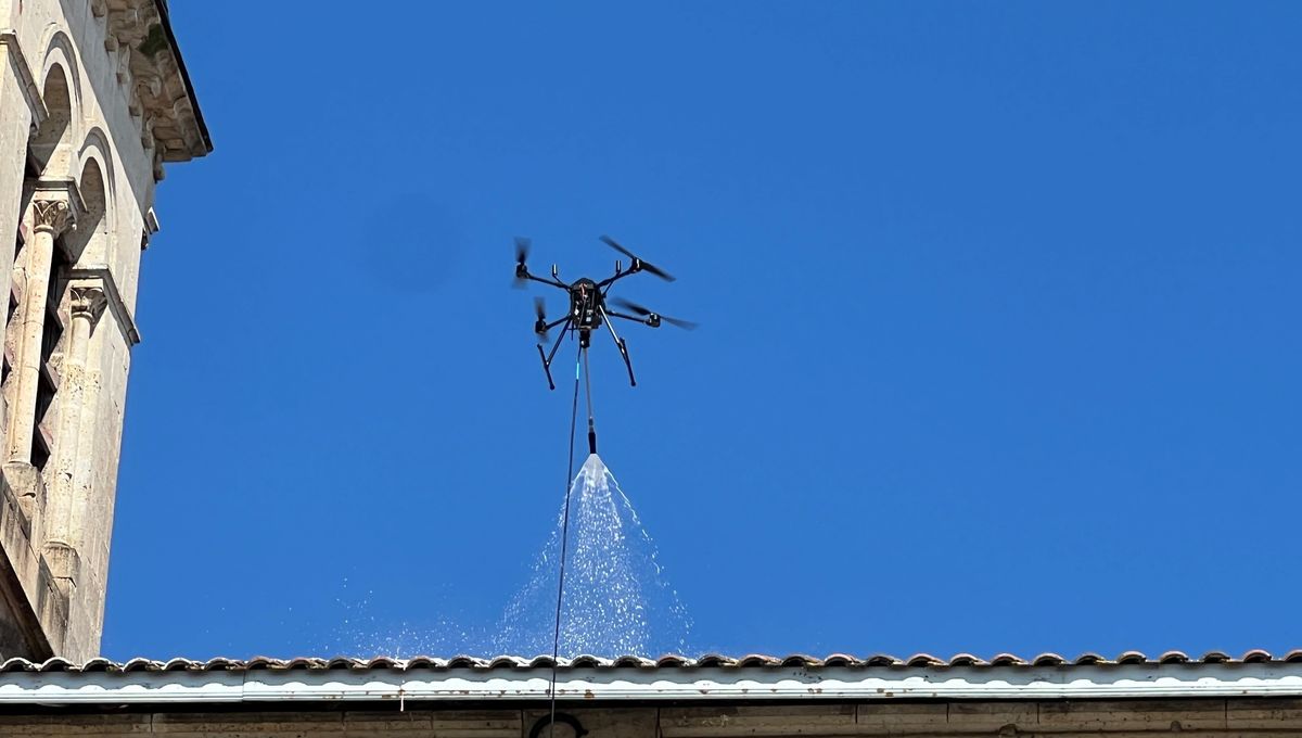 #France Révolution dans le nettoyage de monuments : l&rsquo;essor des drones à Dax