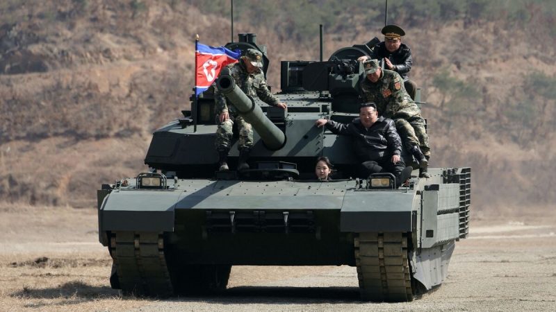 Kim Jong-Un dévoile un nouveau char pour contrer les drones