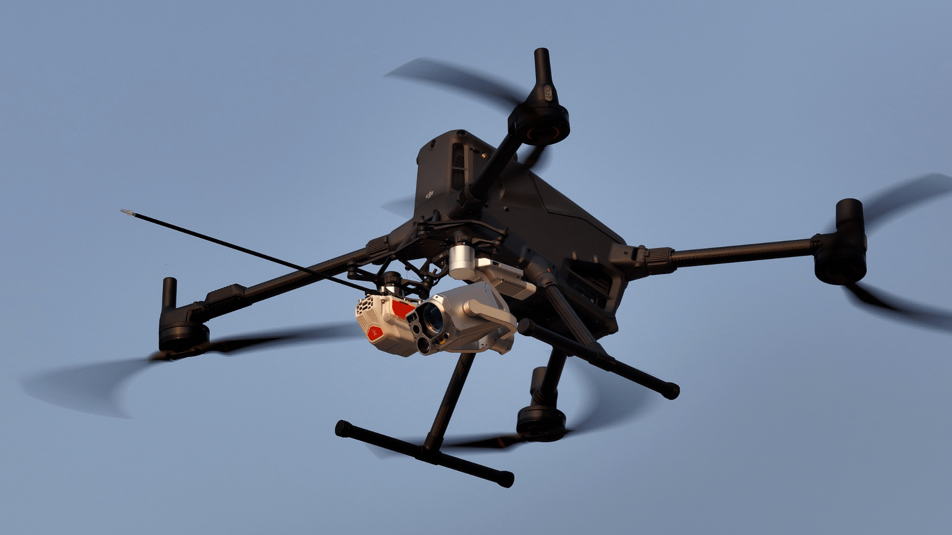 Le nouveau détecteur de gaz multi-sensoriel intégré sur le DJI Matrice 400: Révolution dans la surveillance environnementale