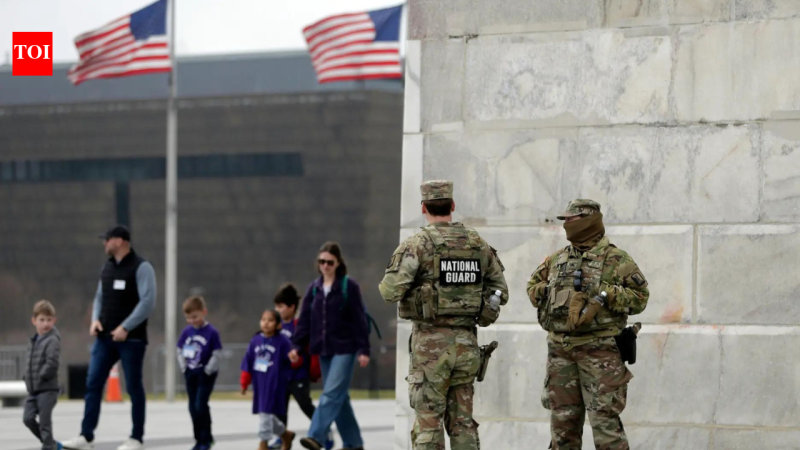 Observation de Drones Multiples au-dessus d&rsquo;une Base de l&rsquo;Armée Américaine