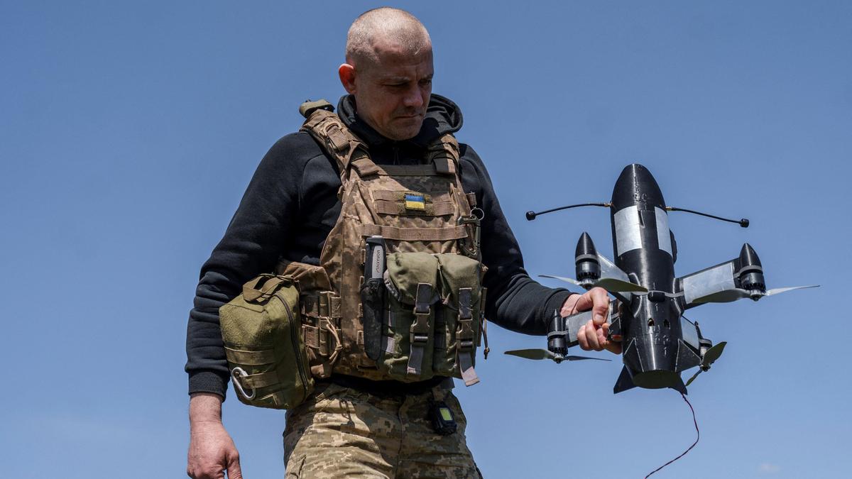 Les drones d&rsquo;attaque au cœur des conflits modernes en Ukraine et au Moyen-Orient