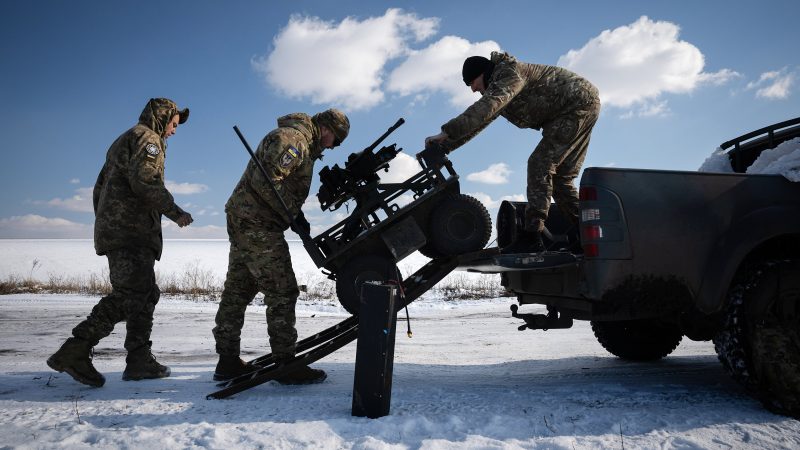Ukraine déploie des véhicules terrestres autonomes pour pallier le manque de troupes