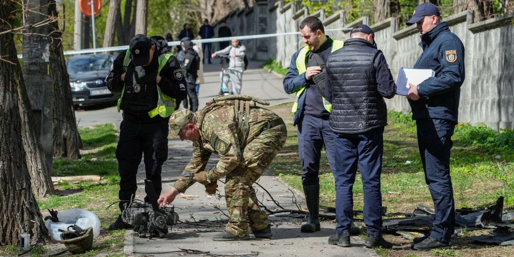 Ukraine abat 33 000 drones russes en mars : un record mensuel
