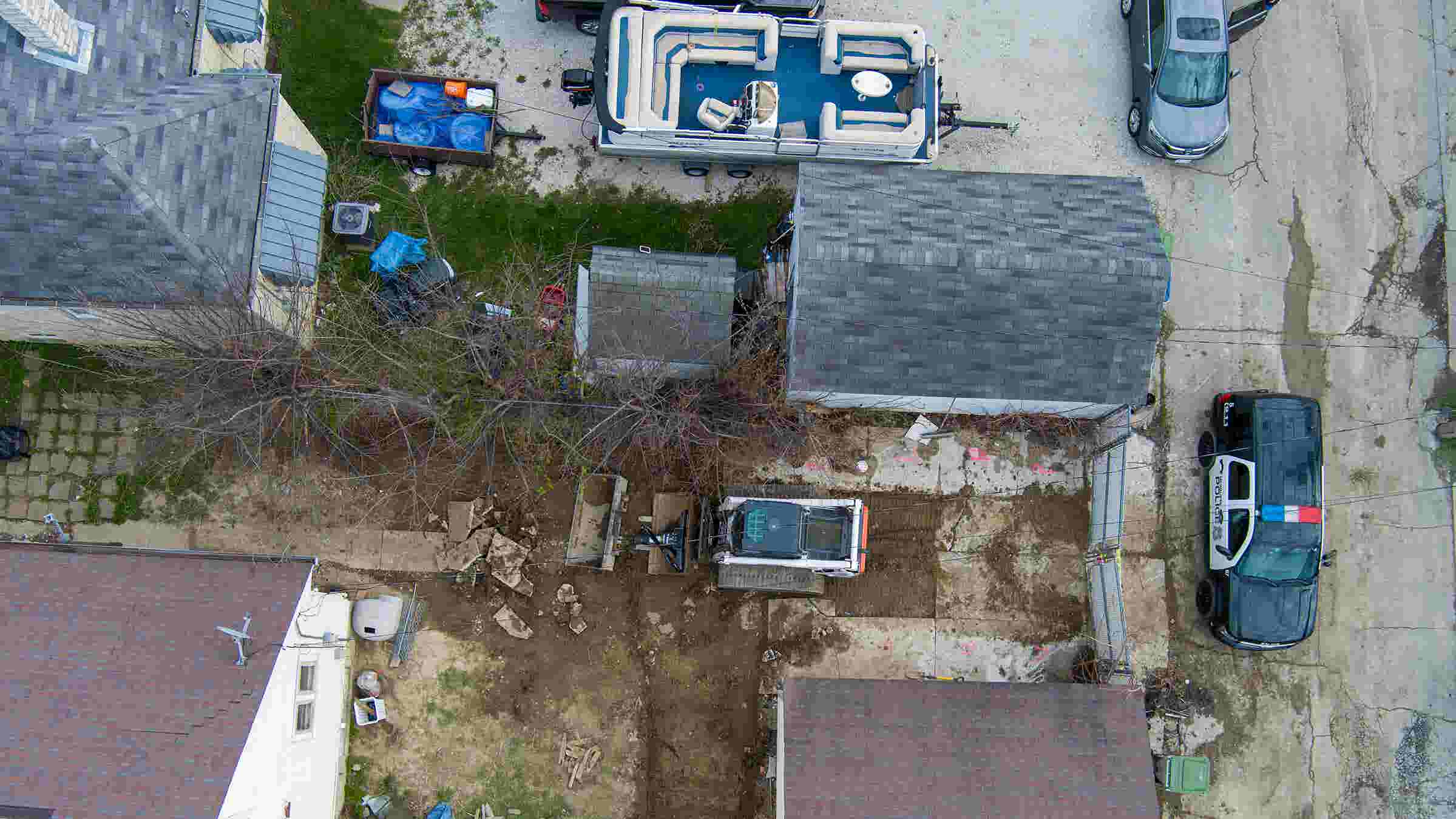 Des vidéos de drone documentent une perquisition policière à Milwaukee