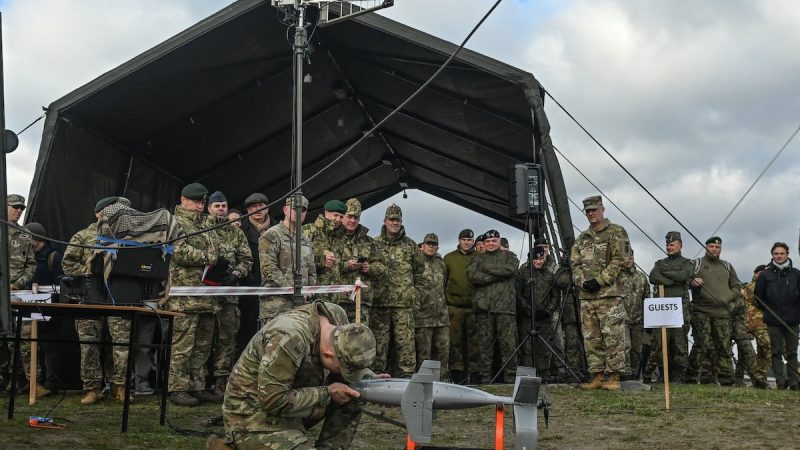 L&rsquo;armée américaine acquiert 13 000 drones intercepteurs face à la menace iranienne