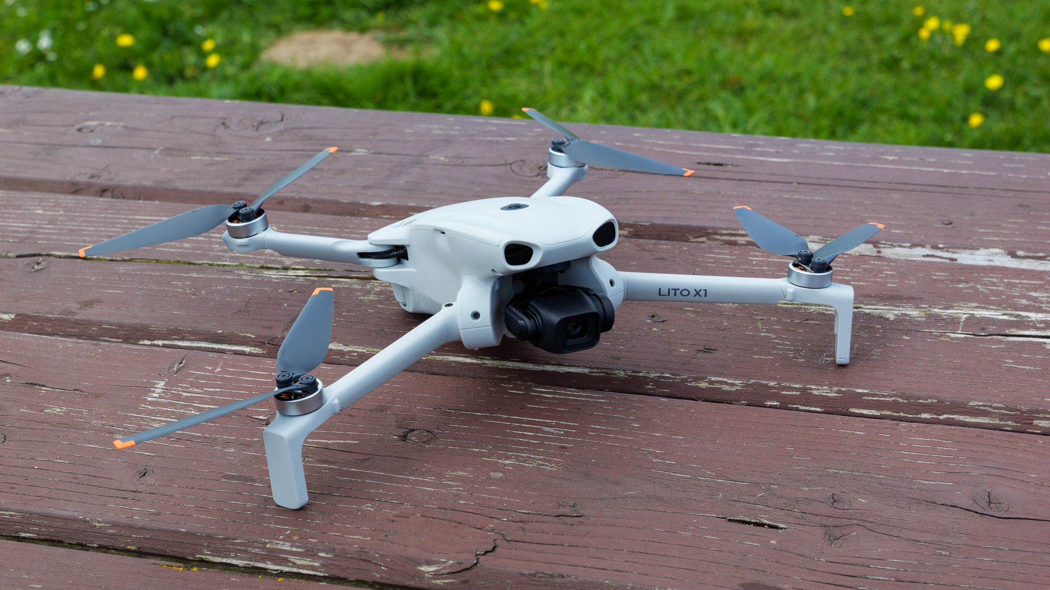 DJI Lito 1 vs DJI Mini 4K : quel drone choisir ?