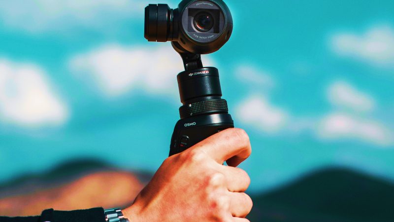 DJI Osmo Pocket 4 : un format cinéma inspiré de l&rsquo;iPhone 17 Pro en préparation