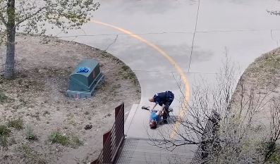 Un drone capture l&rsquo;intervention policière suite à une fusillade mortelle à Durango