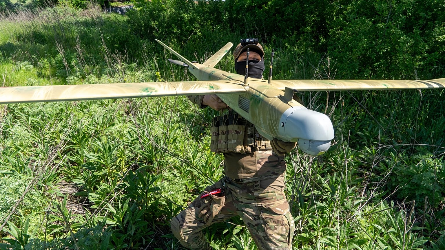De la stratégie blindée aux drones : comment la guerre ukrainienne redéfinit l&rsquo;approche militaire allemande