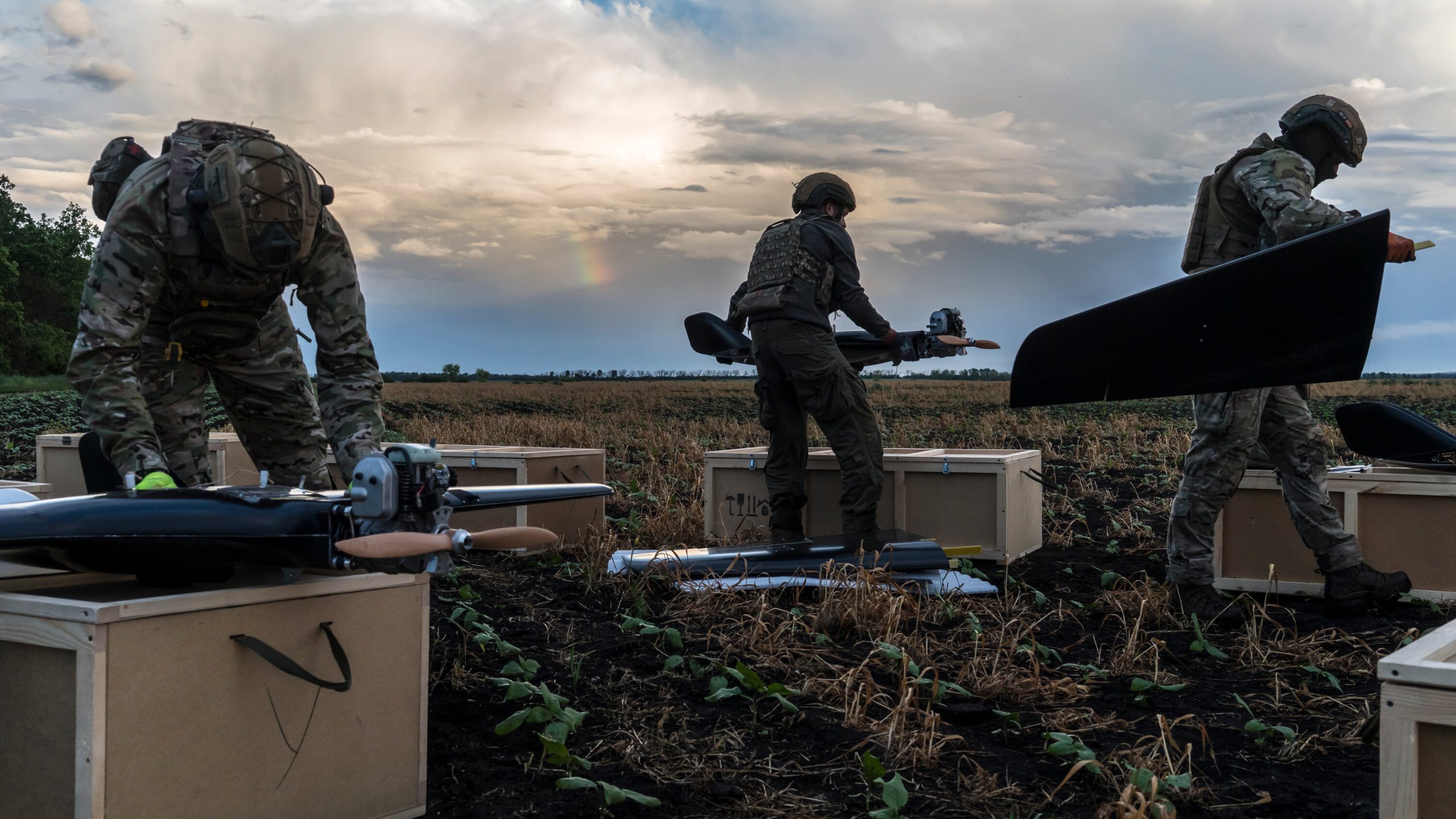 Ukraine intensifie ses frappes logistiques avec des drones de portée intermédiaire