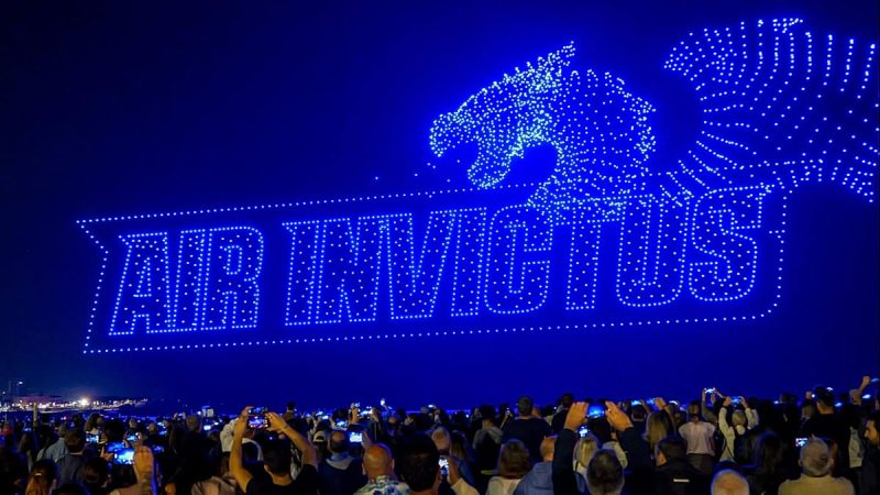 Un spectacle de près de 3 100 drones établit un nouveau record Guinness à Matosinhos