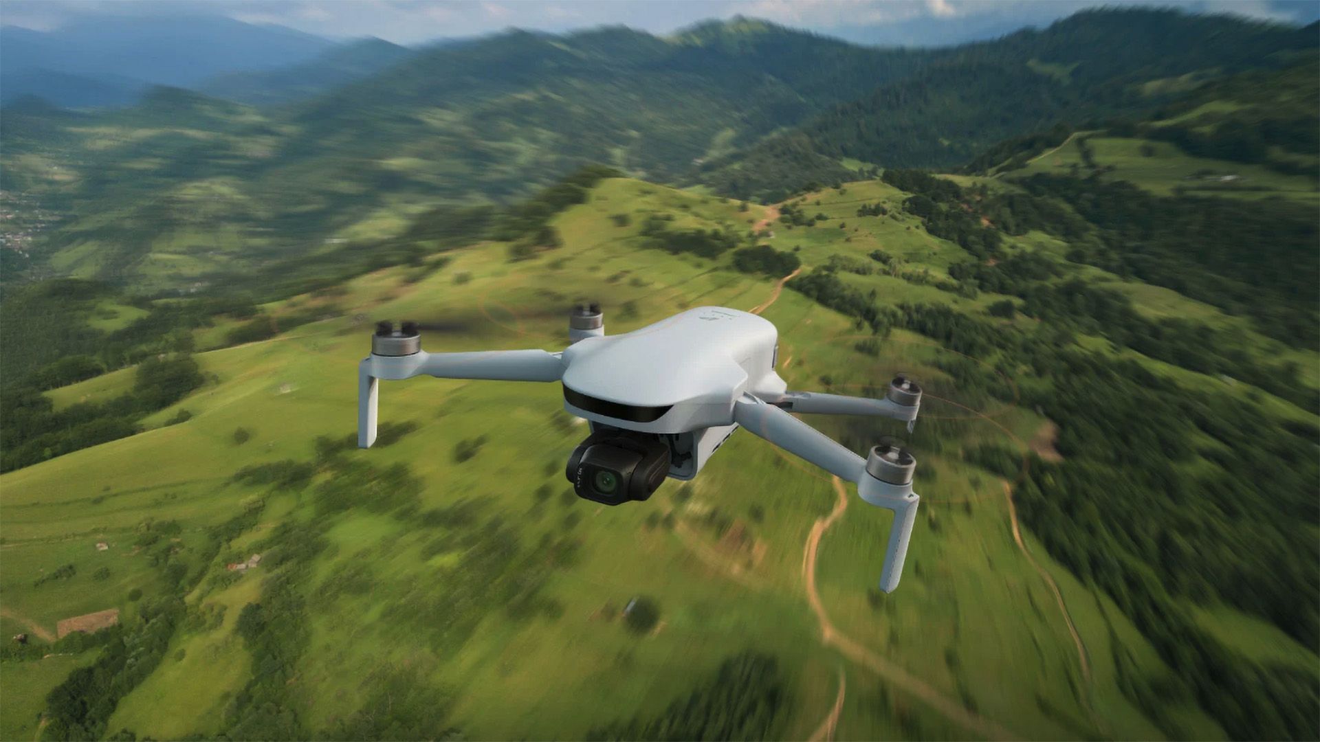 Insta360 lance la Luna Ultra pour concurrencer l&rsquo;Osmo Pocket 4P de DJI
