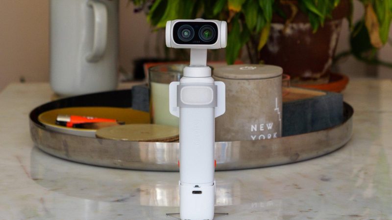 Insta360 Luna Ultra : un concurrent sérieux pour le DJI Osmo Pocket