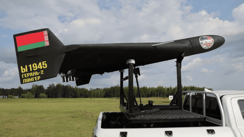 Zelensky exige le démantèlement des relais de drones russes en Biélorussie
