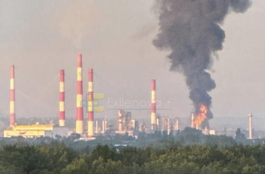 Une raffinerie pétrolière russe à 800 km de la frontière frappée par des drones ukrainiens