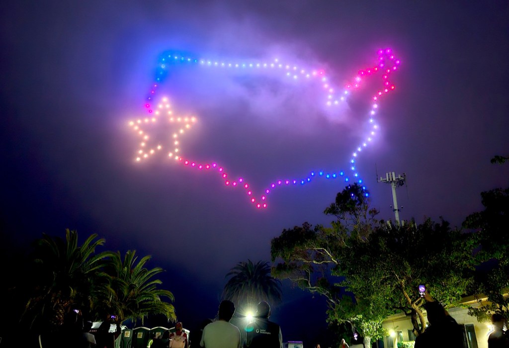 Rancho Palos Verdes accueille un spectacle de drones patriotiques pour le 4 juillet