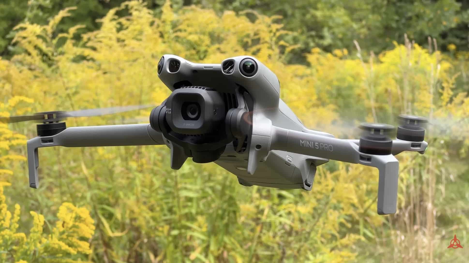 DJI Pocket 4P : la caméra de vlogging dual-objectifs dévoilée en détail