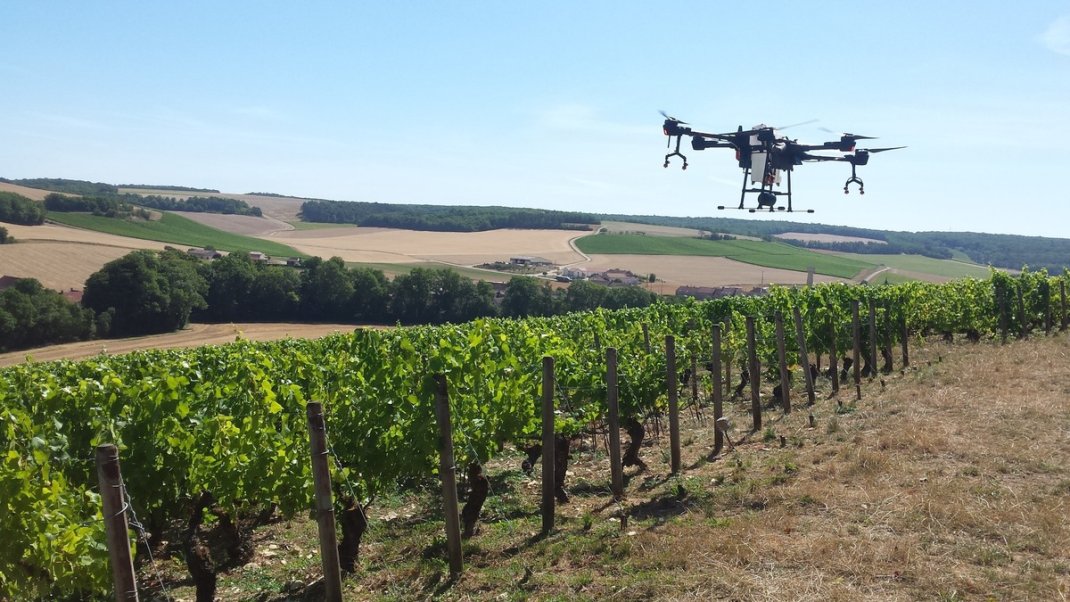 Drones agricoles : les textes réglementaires enfin publiés au Journal officiel