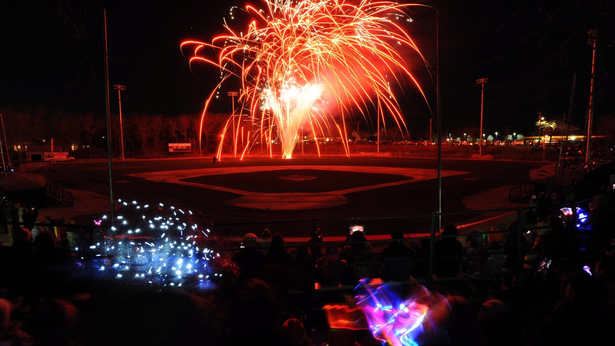 Cape Cod : un spectacle de drones parmi 10 shows pyrotechniques pour le 4 juillet