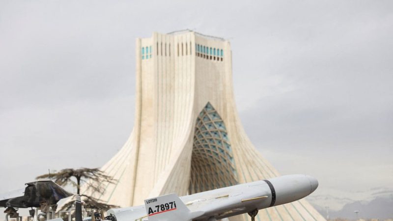Iran aurait lancé des drones contre des navires commerciaux dans le détroit d&rsquo;Ormuz