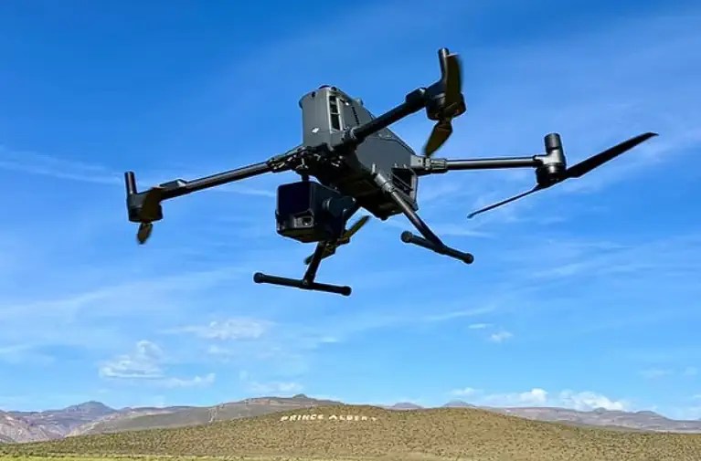 KF100 Max : une alternative abordable à DJI avec caméra 4K et fonction de largage