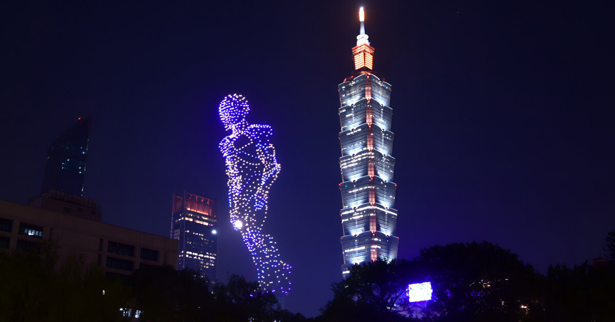 Taïpei transformée par un spectacle de drones lors d&rsquo;une exposition technologique internationale