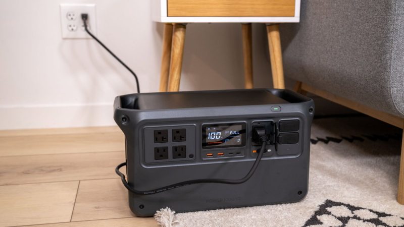DJI Power 1000 V2 : La station d&rsquo;énergie polyvalente pour les créatifs en déplacement